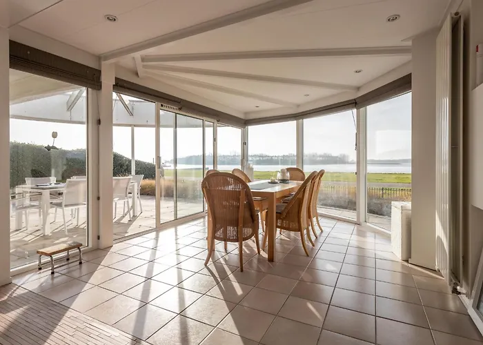 Veerse Meer Natuurvilla